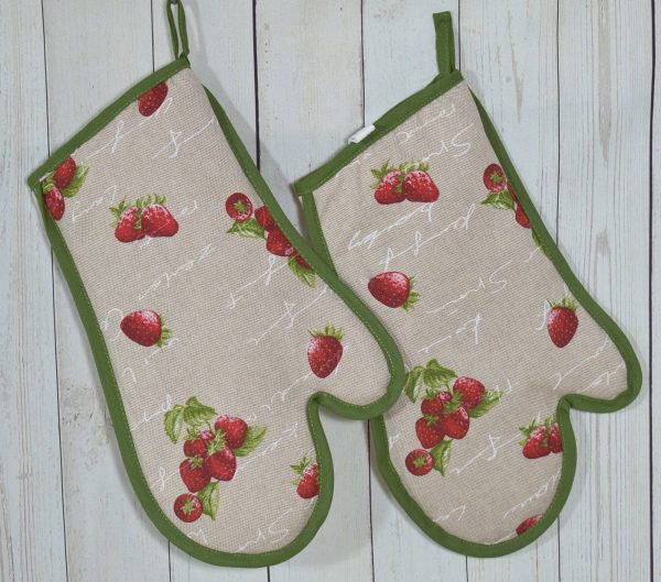 Strawberries Oven Mitts