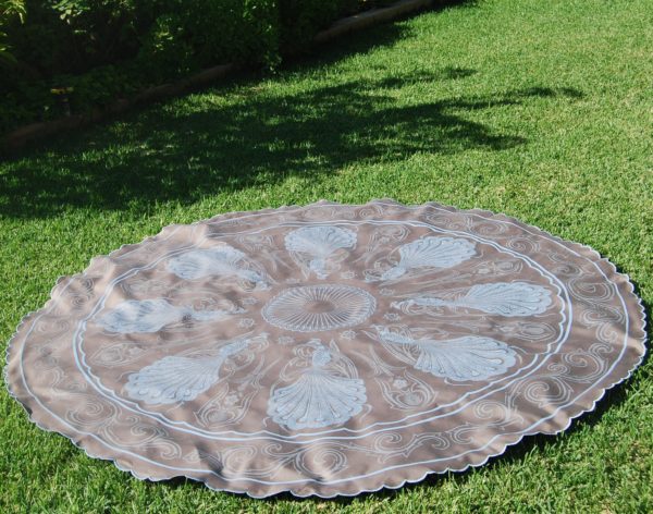 Magic Peacock round tablecloth indoor outdoor large 90 Inches table linens 70 inches circle table cloths European style special unique gift