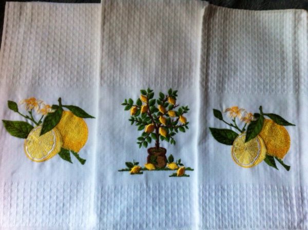 Lemons embroidery towel Yellow citrus dishcloths. Lemon tree fruits towel. French round towels kitchen decor hostess family special gifts - Image 2