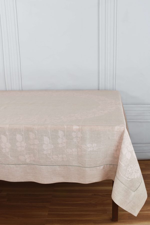 Romantic shabby roses tablecloth - Image 8